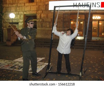 NOVEMBER 7, 2005 - BERLIN: Protest Demonstration Of Members Of The Falun Gong Movement Against The Persecution Of Their Members In China.