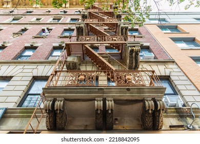 November-02-2021. The Bronx, New York, USA. Fire Escape On An Apartment Building In The Bronx. (Editorial Use Only)