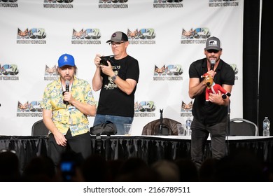 Novi, MI - May 14, 2022: Jamie Kennedy, Matthew Lillard, Skeet Ulrich Host A Scream Panel At Motor City Comic Con