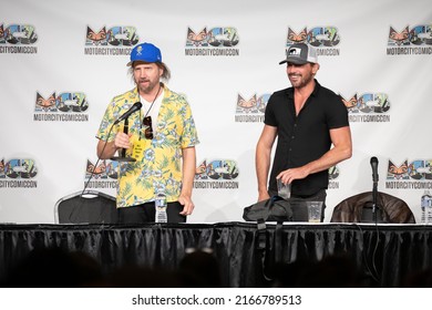 Novi, MI - May 14, 2022: Jamie Kennedy And Skeet Ulrich Host A Scream Panel At Motor City Comic Con