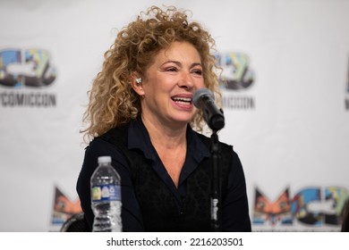 Novi, MI - October 16, 2022: Alex Kingston With Karen Gillian And Matt Smith Host A Doctor Who Panel At Motor City Comic Con