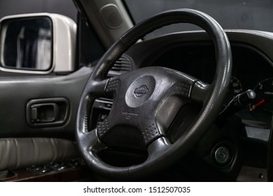 Imagenes Fotos De Stock Y Vectores Sobre Nissan Interior