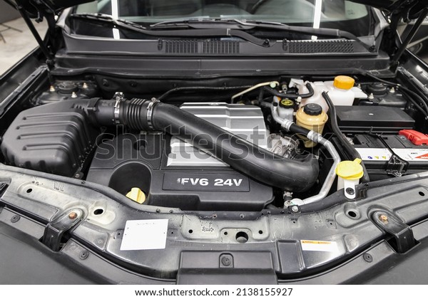 Novosibirsk, Russia -  February 15 , 2022:\
 Chevrolet Captiva, Close up of a clean motor block. Internal\
combustion engine, car parts, deteyling\
\
\
