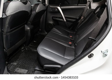 Imagenes Fotos De Stock Y Vectores Sobre Car Back Seat