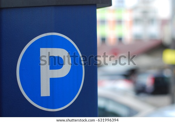 Now everything in the city requires payment,\
unexceptional parking in the\
city.