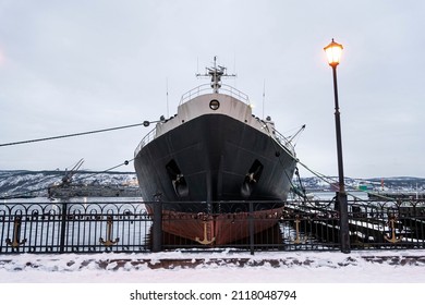 Nuclear icebreaker Lenin in the port of Murmansk in winter. the inscription on the ship LENIN