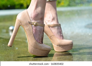 Shoes High-Heeled Sandals High Heel Sandals Suiteblanco High Heel Sandal nude casual look 