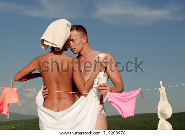 Nude Sensual Couple Summer Holidays Love Royalty Free Stock Image
