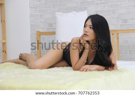 Remarkable, very Nude women in bed Seems, will Nude women in bed think, that