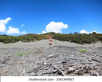 ImÃ¡genes, fotos de stock y vectores sobre Voyeur Nude ...