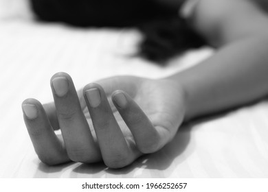 Numb Hand Of A Female, Woman, Girl Showing Death, Unconsciousness,  Marital Rape, Dowry, Illness, Corona, Mental And Physical Torture, Sexual Abuse, Violence, Depression, Suicide, Emotional Blackmail 