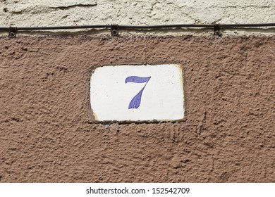 Number Seven Housing Door Sign, Construction