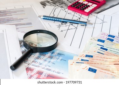 Numerical and graphical data simulating a financial study - Powered by Shutterstock - Get 15% off with code: PIKWIZARD15