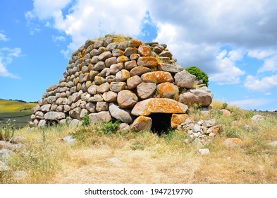 Nuraghe Izzana, Bronze Age, Sardinia