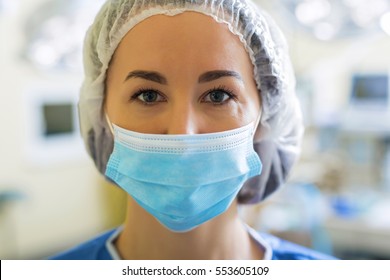 199,607 Surgery nurse Images, Stock Photos & Vectors | Shutterstock