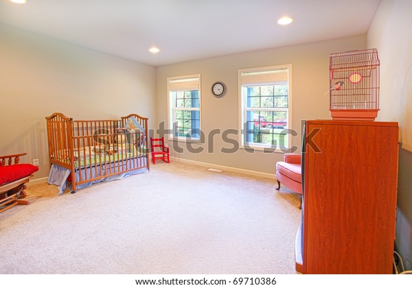 wood nursery decor