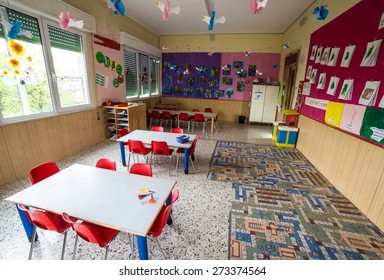 7,940 Daycare teacher Images, Stock Photos & Vectors | Shutterstock