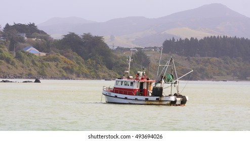 NZ - :Fishing Boat On Sept 14 2013.Southland Has The Largest Rock Lobster (crayfish) Fishery In NZ, 

