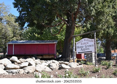 OAK GLEN, CALIFORNIA - 10 OCT 2021: Apple Blossom Ranch home to Holy Honey, Mr. Laws Apple Shed, The Mercantile and Oak Glen Motel.