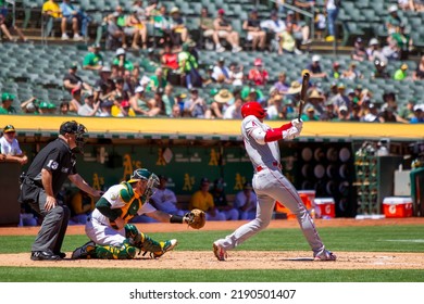 Oakland, California - August 10, 2022: Los Angeles Angels DH Shohei Ohtani Bats Against The Oakland Athletics At The Oakland Coliseum.