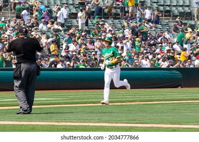 Oakland, California - August 28, 2021: Oakland Athletics' Matt Chapman #26 Trots Home After Hitting A Home Run Against The New York Yankees At RingCentral Coliseum.