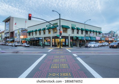 OAKLAND, CALIFORNIA / USA - APRIL 14, 2016: Oakland Chinatown At Twilight