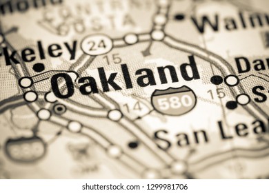 Oakland. California. USA on a map