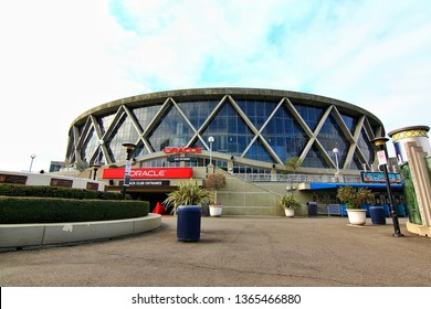 Oakland, California, USA-19 February 2015：Exterior View Of Oracle Arena