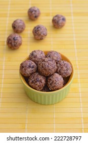 Oatmeal Coconut Chocolate Chips Energy Balls