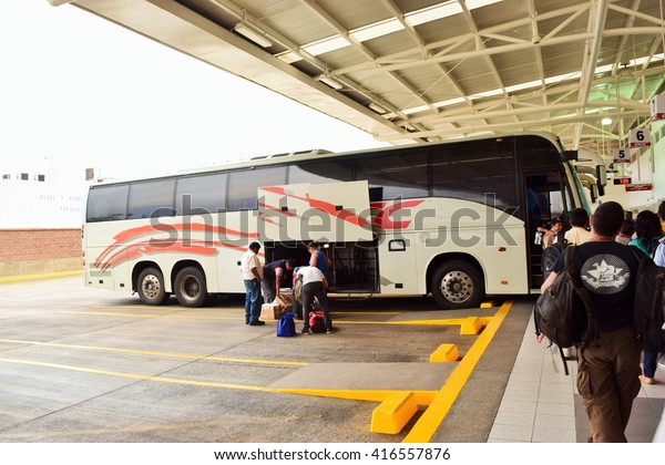 Oaxaca Mexico -\
04/05/2016 - Bus terminal\
