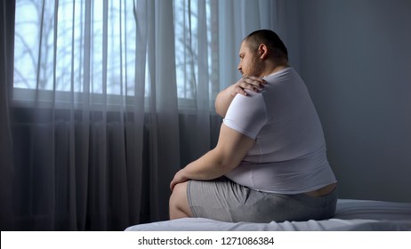 466 Fat man bone pain Images, Stock Photos & Vectors | Shutterstock