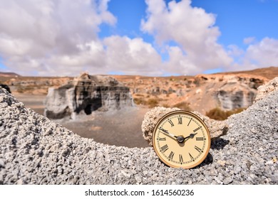 Object in the Dry Desert
