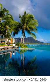 Ocean And Diamond Head Hawaii