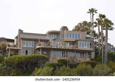 An Ocean Front Home Overlooks The Pacific Ocean In Laguna Beach, CA