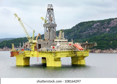 Ocean Offshore Oil Rig Drilling Platform Off Near Coast Of Stavanger, Norway.