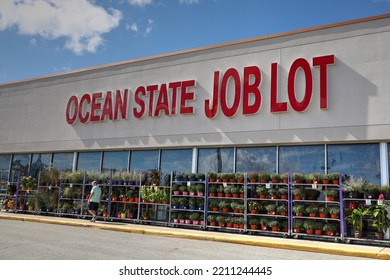 Ocean State Job Retail Store Danvers Stock Photo 2211244445  Shutterstock