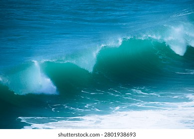 The Ocean Waves of Australia