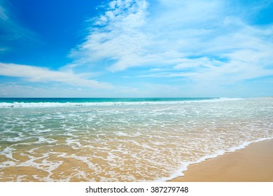 5,667,334 Beach blue sky Images, Stock Photos & Vectors | Shutterstock