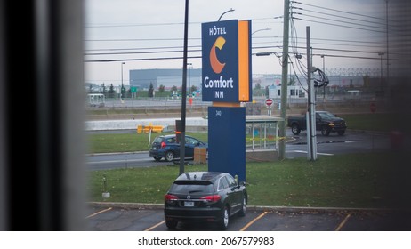 Oct 15, 2021 , Montreal, Canada 
- Car Is Park At The Comfort Inn Parking Lot At Montreal, Canada . 