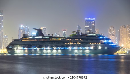 129 Shipyard Dubai Images, Stock Photos & Vectors | Shutterstock