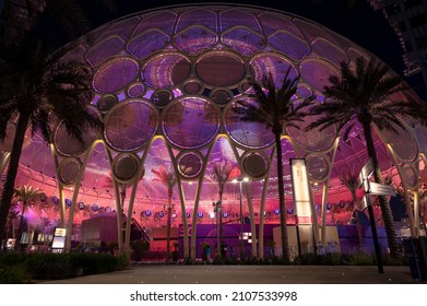 Oct 17th,2021, Dubai, UAE. View of the beautifully illuminated Al Wasl Plaza which connects all the 3 districts at the Expo 2020 Dubai, UAE .
