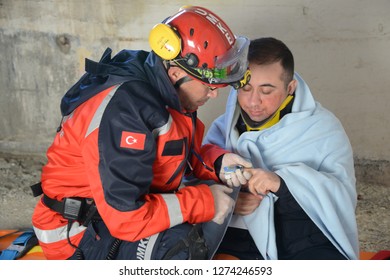 İstanbul-Turkey, Oct.6.2016- Turkish Search And Rescue Team Doing Earthquake Exercise In İstanbul