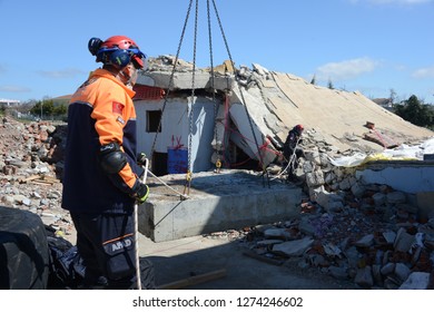 İstanbul-Turkey, Oct.6.2016- Turkish Search And Rescue Team Doing Earthquake Exercise In İstanbul