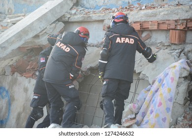 İstanbul-Turkey, Oct.6.2016- Turkish Search And Rescue Team Doing Earthquake Exercise In İstanbul