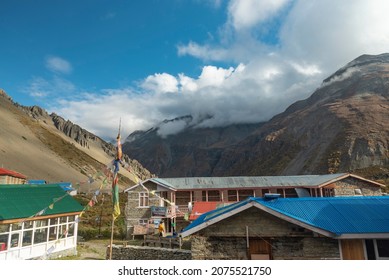 October 2021, Manang Nepal, Houses and hotels in Tilicho base camp