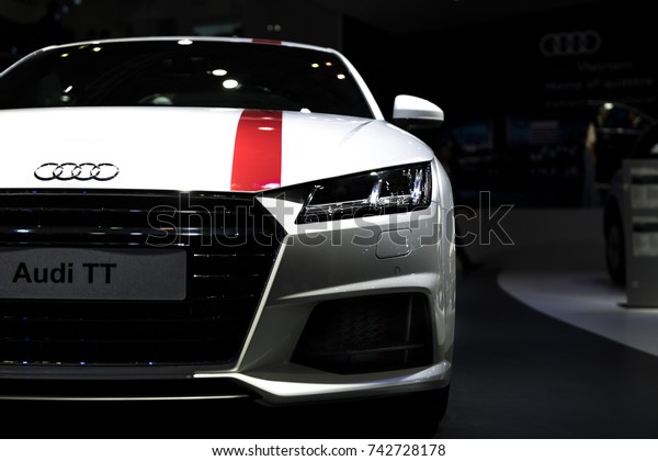 October 27th 2017,\
Vietnam International Motor Show VIMS 2017 - Ho Chi Minh city:\
Review new series Audi\
TT.