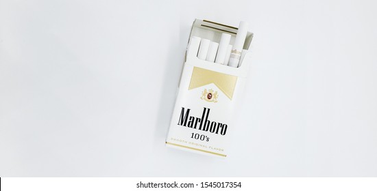 Marlboro Gold Images Stock Photos Vectors Shutterstock