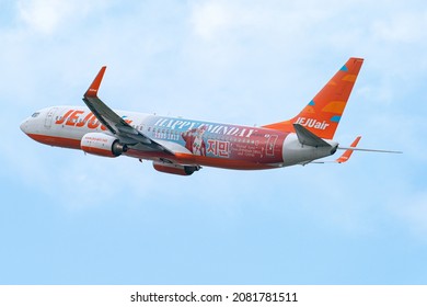 October 7th, 2021 - Jeju Air B737 BTS Jimin livery is taking off at Gimpo International Airport, Seoul, South Korea.  Jeju air painted the aircraft with singer BTS Jimin's photos.