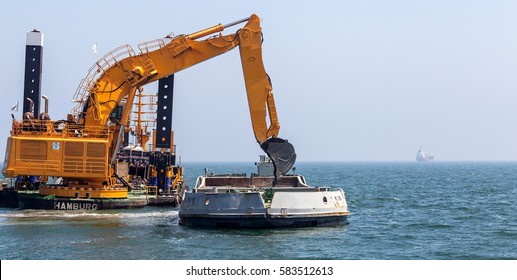 1,253 Sediment transport Images, Stock Photos & Vectors | Shutterstock