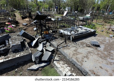 Odessa, Ukraine
May, 6.2022
The war of Russia against Ukraine. The Tairovskoye cemetery after the Russian rocket hit.
Burned crosses, destroyed graves and tombstones.